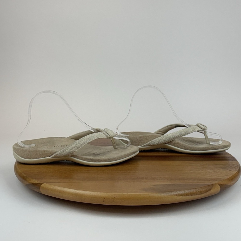Womens Vionic Mattie Beige Casual Comfort‎ Thong Sandals Flip Flops Size 7 M